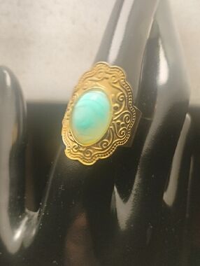 Western Style Faux Turquoise And Gold Filagree Ring Adjustable Fun Ring